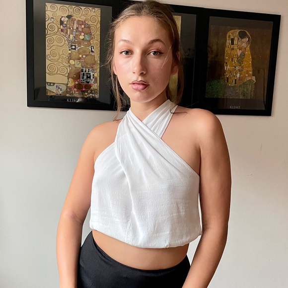 Reformation Tops - Reformation white wrap halter top XS/S